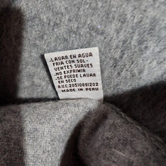 100% Alpaca Crochet Floral Trim Wool Shawl Soft Gray Boho Indie Fairycore - Picture 2 of 8